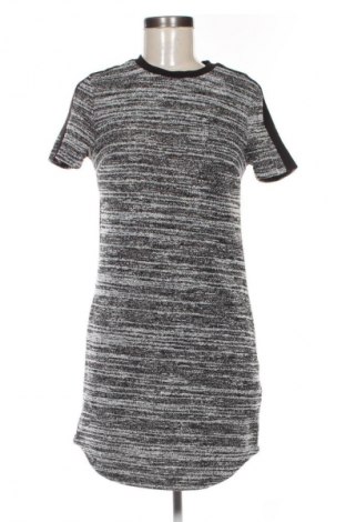 Šaty  New Look, Velikost S, Barva Vícebarevné, Cena  169,00 Kč