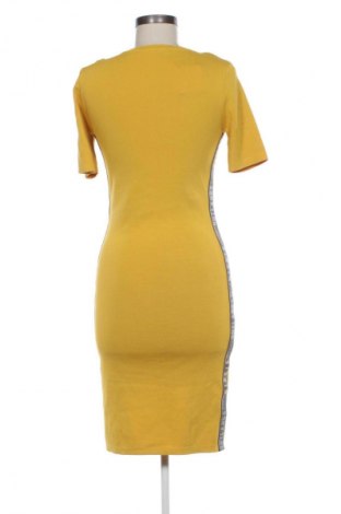 Sukienka Nikkie, Rozmiar M, Kolor Żółty, Cena 61,99 zł