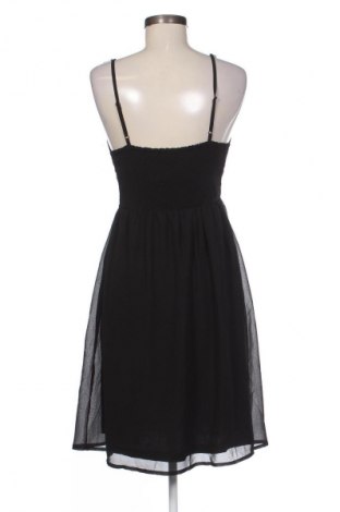 Sukienka ONLY, Rozmiar M, Kolor Czarny, Cena 129,99 zł