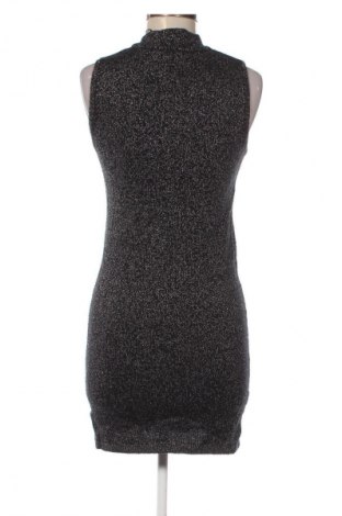 Рокля OVS, Размер M, Цвят Многоцветен, Цена 7,66 €