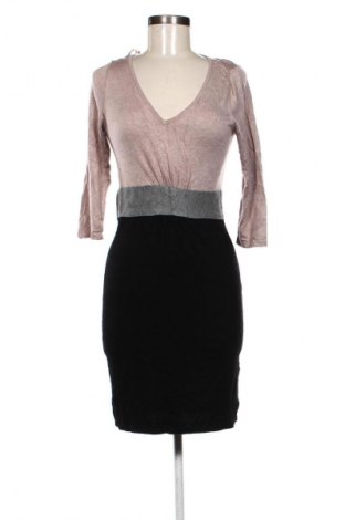 Šaty  Orsay, Velikost M, Barva Vícebarevné, Cena  569,00 Kč