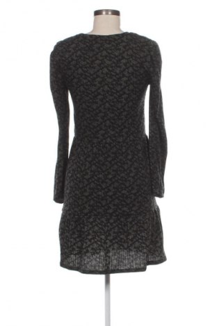 Sukienka Oviesse, Rozmiar M, Kolor Kolorowy, Cena 7,99 zł