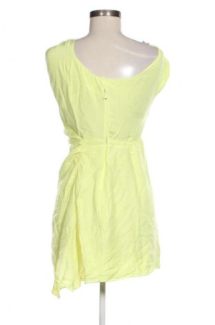 Rochie Patrizia Pepe, Mărime M, Culoare Galben, Preț 315,19 Lei