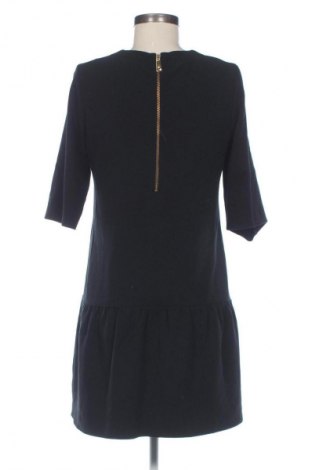 Рокля Pinko, Размер M, Цвят Черен, Цена 42,43 €