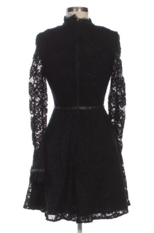 Šaty  Pinko, Veľkosť XS, Farba Čierna, Cena  62,95 €