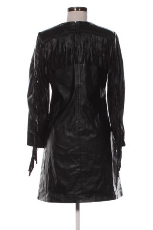 Рокля Pinko, Размер M, Цвят Черен, Цена 60,33 €