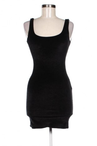 Φόρεμα Pull&Bear, Μέγεθος S, Χρώμα Μαύρο, Τιμή 8,99 €