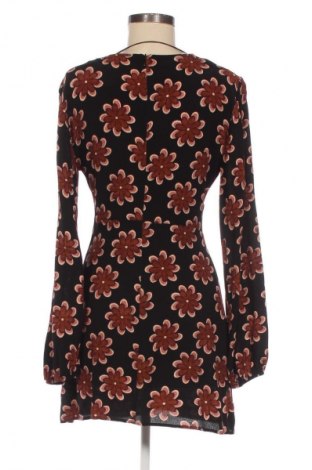 Φόρεμα Pull&Bear, Μέγεθος L, Χρώμα Πολύχρωμο, Τιμή 18,99 €