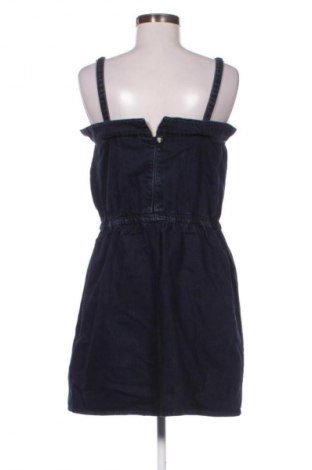 Šaty  Pull&Bear, Velikost L, Barva Modrá, Cena  567,00 Kč