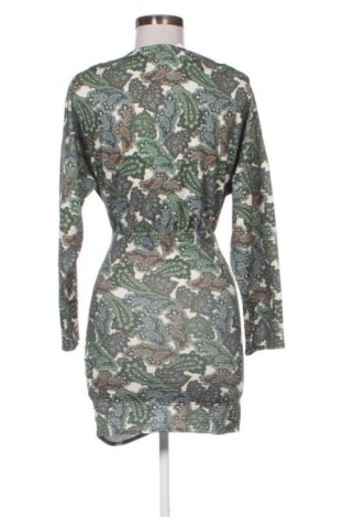 Kleid Pull&Bear, Größe S, Farbe Mehrfarbig, Preis € 5,99