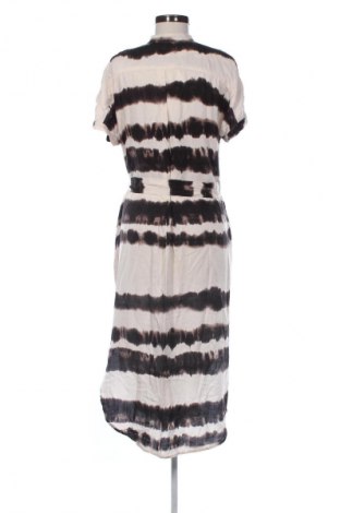 Sukienka Reserved, Rozmiar M, Kolor Kolorowy, Cena 144,68 zł