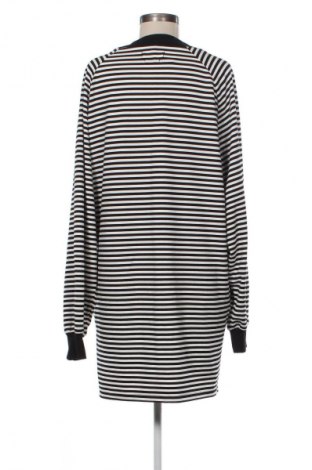 Ruha Reserved, Méret S, Szín Sokszínű, Ár 7 599 Ft