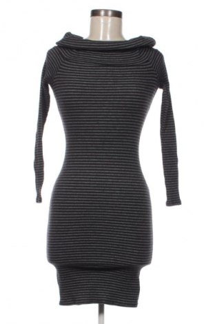 Sukienka Reserved, Rozmiar XS, Kolor Kolorowy, Cena 96,99 zł