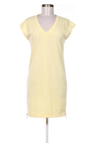 Šaty  Reserved, Velikost XS, Barva Žlutá, Cena  449,00 Kč