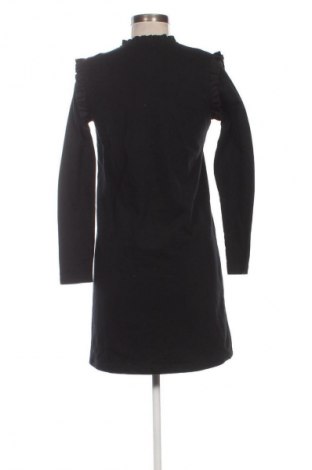 Ruha Reserved, Méret M, Szín Fekete, Ár 4 079 Ft