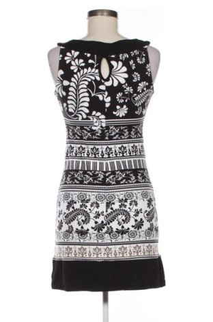 Šaty  S.Oliver, Velikost XS, Barva Vícebarevné, Cena  329,00 Kč