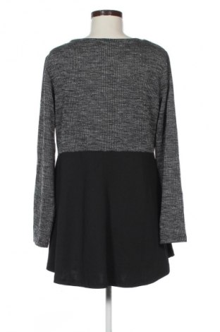 Рокля SHEIN, Размер XL, Цвят Многоцветен, Цена 6,13 €