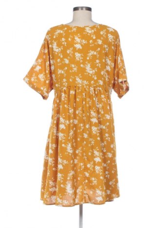 Рокля SHEIN, Размер XL, Цвят Многоцветен, Цена 15,97 €