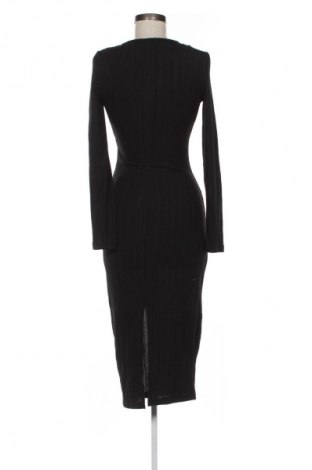 Рокля SHEIN, Размер M, Цвят Черен, Цена 7,66 €