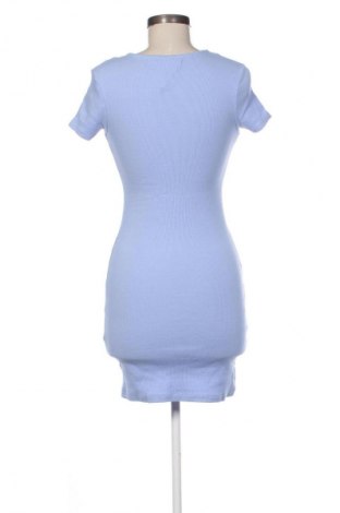 Sukienka Sinsay, Rozmiar M, Kolor Fioletowy, Cena 77,99 zł