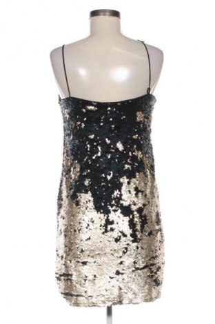 Рокля Stradivarius, Размер M, Цвят Многоцветен, Цена 30,16 €