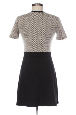 Φόρεμα Stradivarius, Μέγεθος L, Χρώμα Πολύχρωμο, Τιμή 16,99 €