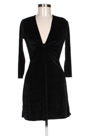 Šaty  Stradivarius, Velikost M, Barva Černá, Cena  139,00 Kč