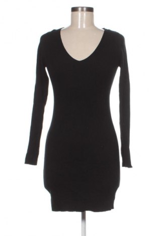 Šaty  Stradivarius, Velikost S, Barva Černá, Cena  169,00 Kč