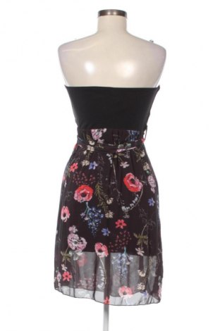 Šaty  Styleboom, Velikost M, Barva Vícebarevné, Cena  567,00 Kč