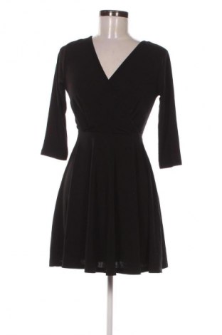 Рокля Suzuki, Размер M, Цвят Черен, Цена 4,60 €
