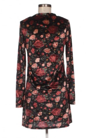 Šaty  Tezenis, Velikost M, Barva Vícebarevné, Cena  149,00 Kč