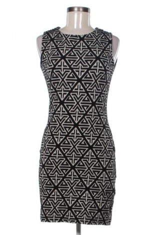 Šaty  The Sting, Velikost M, Barva Vícebarevné, Cena  249,00 Kč