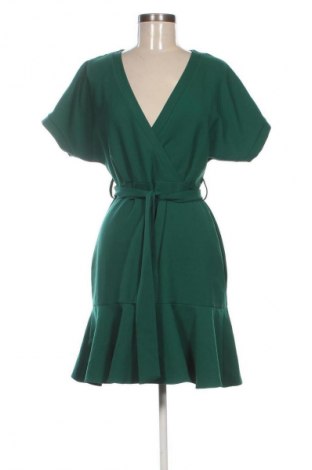 Kleid Trendyol, Größe M, Farbe Grün, Preis € 17,99