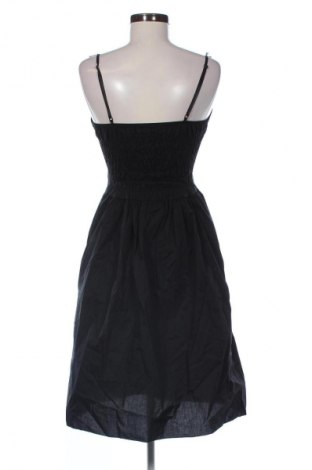 Ruha Unbranded, Méret M, Szín Fekete, Ár 10 429 Ft