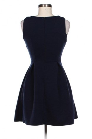 Sukienka Unbranded, Rozmiar M, Kolor Niebieski, Cena 40,99 zł