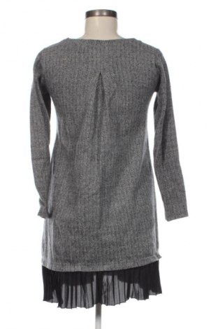 Šaty  Unbranded, Velikost S, Barva Vícebarevné, Cena  279,00 Kč