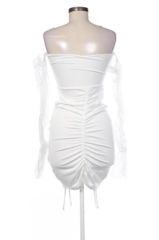 Φόρεμα Unbranded, Μέγεθος M, Χρώμα Λευκό, Τιμή 20,00 €