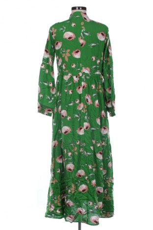 Рокля Unbranded, Размер M, Цвят Многоцветен, Цена 46,61 €