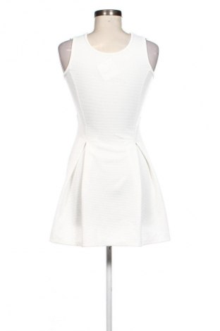 Ruha Unbranded, Méret S, Szín Fehér, Ár 4 649 Ft