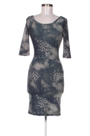 Sukienka Bershka, Rozmiar XS, Kolor Kolorowy, Cena 107,99 zł