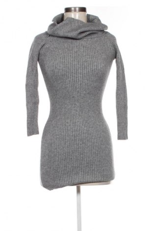 Sukienka Unbranded, Rozmiar M, Kolor Szary, Cena 25,99 zł