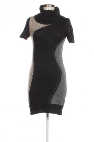 Ruha Unbranded, Méret S, Szín Fekete, Ár 2 779 Ft