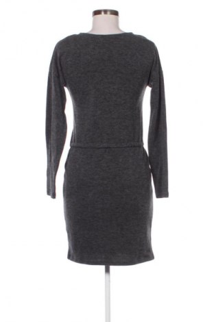 Рокля Unbranded, Размер M, Цвят Сив, Цена 18,40 €