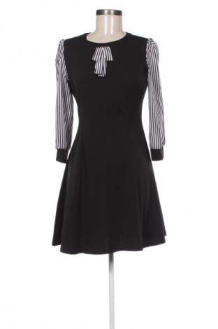 Šaty  Unbranded, Velikost L, Barva Vícebarevné, Cena  567,00 Kč