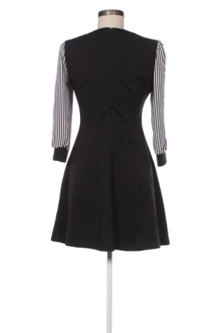 Šaty  Unbranded, Velikost L, Barva Vícebarevné, Cena  567,00 Kč