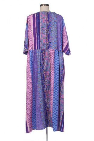 Рокля Unbranded, Размер 4XL, Цвят Многоцветен, Цена 15,06 €