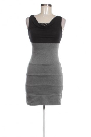 Šaty  Unbranded, Velikost S, Barva Vícebarevné, Cena  569,00 Kč