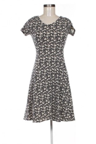 Рокля Uniqlo, Размер S, Цвят Многоцветен, Цена 24,55 €