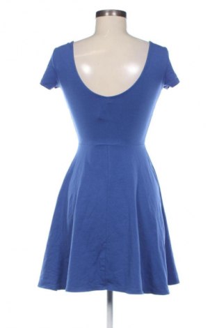 Sukienka United Colors Of Benetton, Rozmiar S, Kolor Niebieski, Cena 131,99 zł