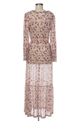 Šaty  VILA, Velikost XS, Barva Vícebarevné, Cena  179,00 Kč